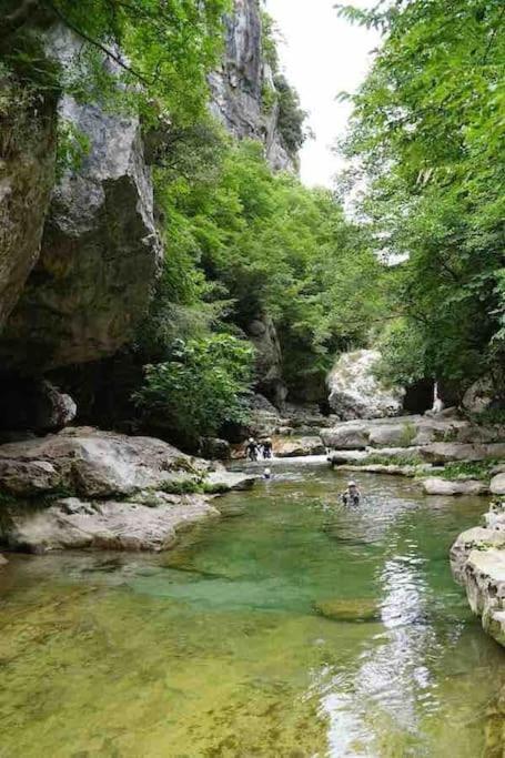 Greolieres: Superbe Studio Avec Vue Montagne Luaran gambar